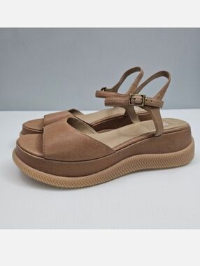 Eileen Fisher Airo Wedge Sandal Womens 9.5 Tan Leather Platform Ankle Strap